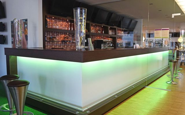 Beleuchteter Tresen Gastronomie
